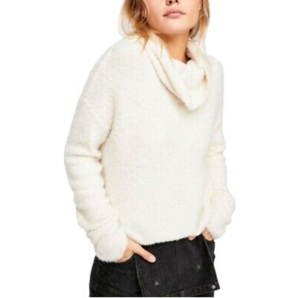 Free People Sweaters - NWOT Free People Stormy Cowl Neck Sweater